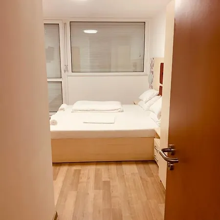 Апартаменты Sinus Apartman
